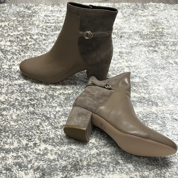Elegant Taupe Ankle Boots - Picture 1 of 6